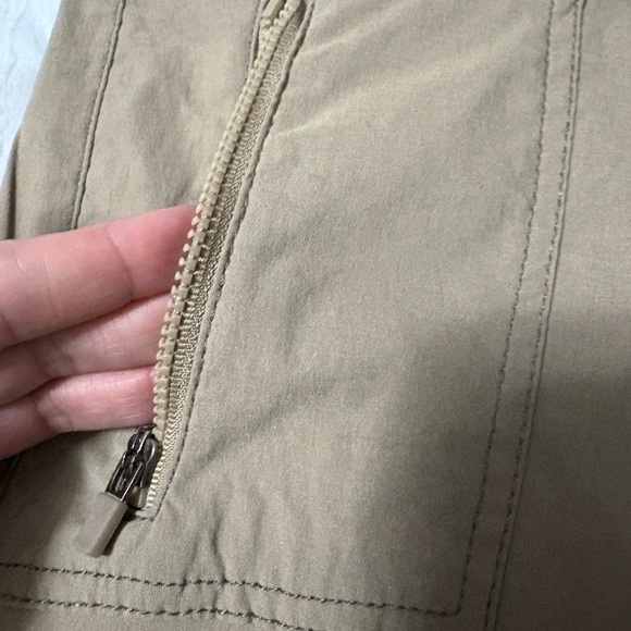 Woman’s Athleta Nylon Tan Cargo Pants. 
Zipper, snap waist and drawstring. - Picture 13 of 16